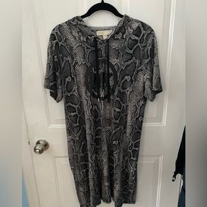 EUC MICHAEL Michael Kors Snakeskins n Print Knit Jersey Circle Logo Hoodie Dress